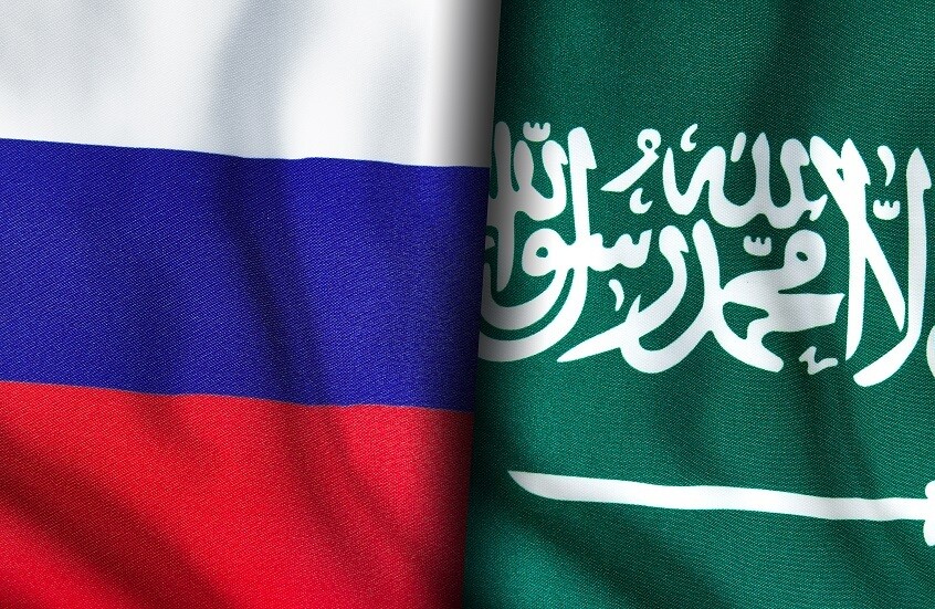 "الباشا الأحمر" السعودي في مسرح فاختانغوف الروسي
