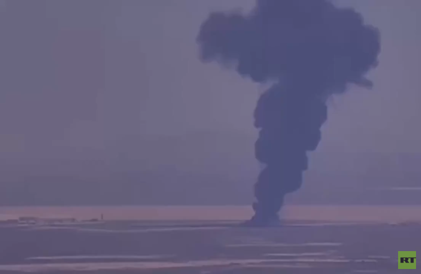 تحطم قاذفة أمريكية من طراز "بي-52 ستراتوفورتريس" بعد إقلاعها من قاعدة بولاية كاليفورنيا (صور+ فيديو)