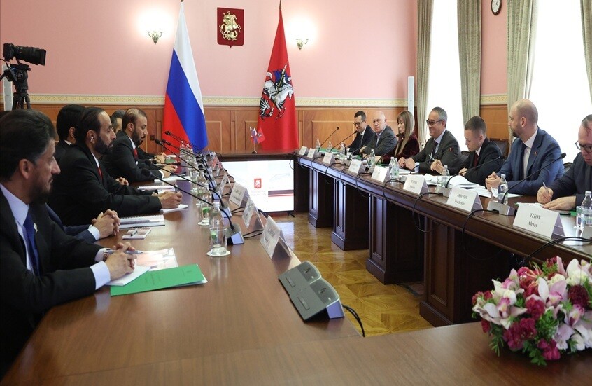 موسكو والدوحة تبحثان تعزيز التعاون في التنمية الحضرية والرقمنة والرعاية الصحية
