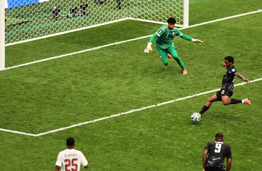 منتخب قطر يتعرض لهزيمة ساحقة في مونديال 2026 (فيديو)
