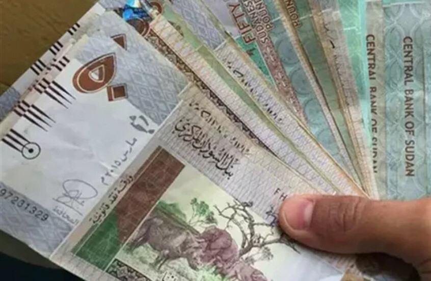 هبوط جديد للجنيه السوداني أمام الجنيه المصري في السوق الموازية
