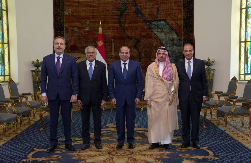 السيسي يلتقي وزراء خارجية السعودية وباكستان وتركيا