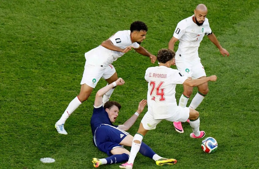 رغبة مفاجئة لنجم المغرب: أريد الاعتزال والعمل إمام مسجد