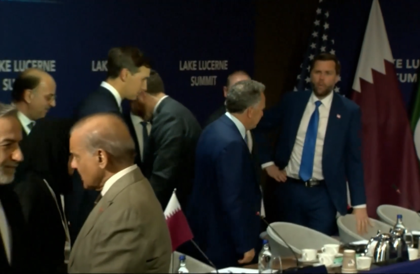 فانس وعراقجي في نفس الغرفة.. الكاميرات ترصد رد فعل نائب ترامب أثناء دخول وزير الخارجية الإيراني