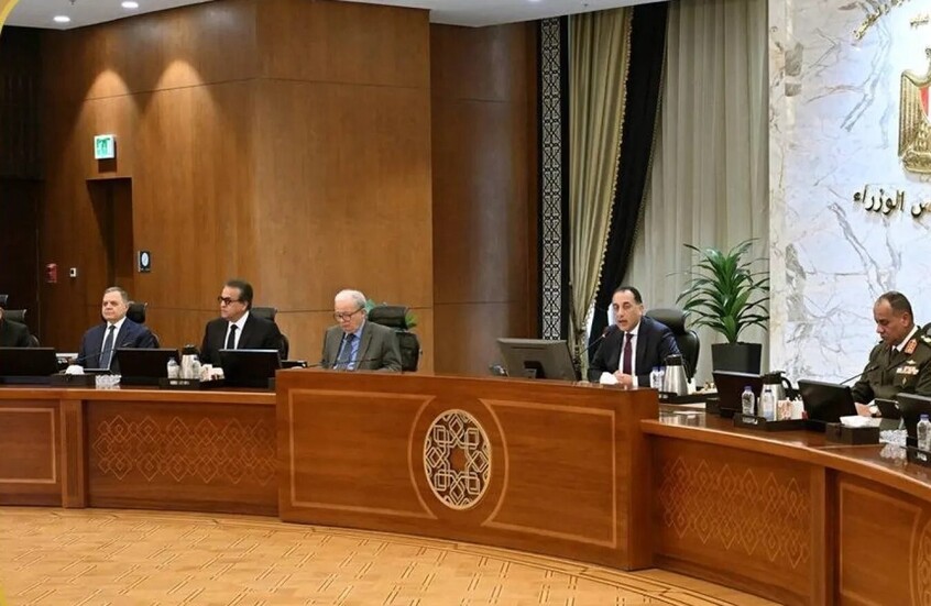 "انتشار أموال مزيفة في مصر".. الحكومة تحسم الجدل