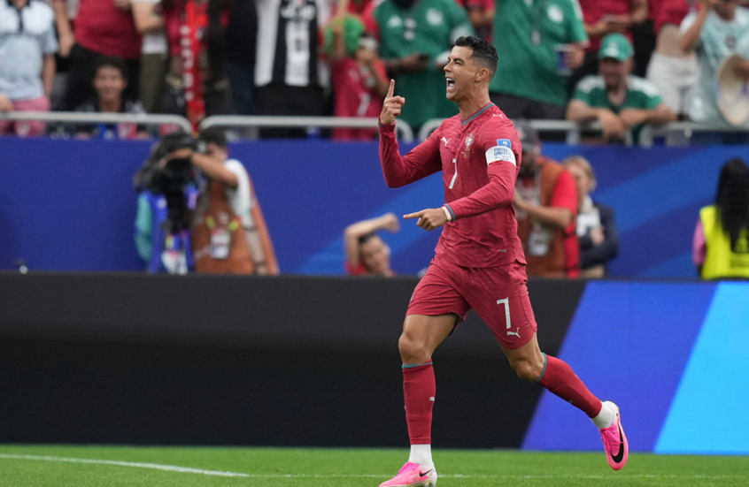 رقمان قياسيان في 45 دقيقة.. رونالدو يخلد اسمه في تاريخ كأس العالم
