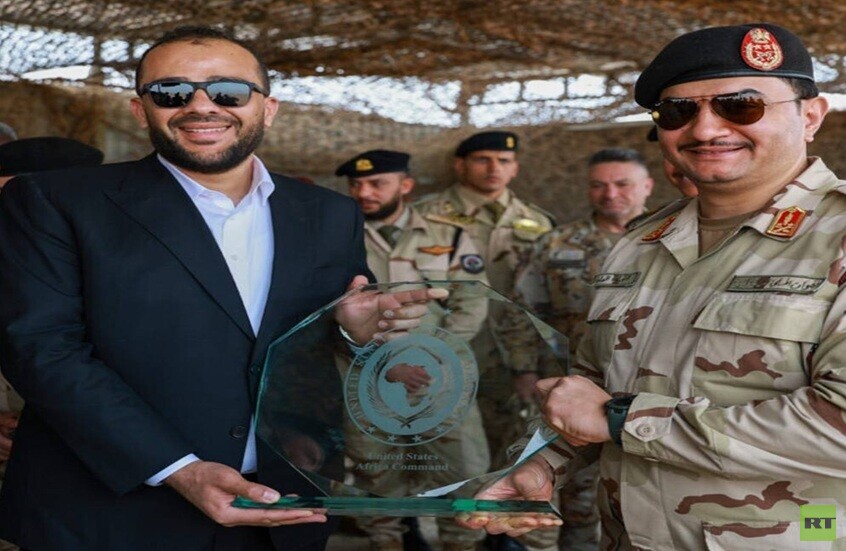 وكيل وزارة الدفاع بحكومة الدبيبة يصل واشنطن لبحث توحيد المؤسسات العسكرية.. ولقاء مرتقب مع صدام حفتر