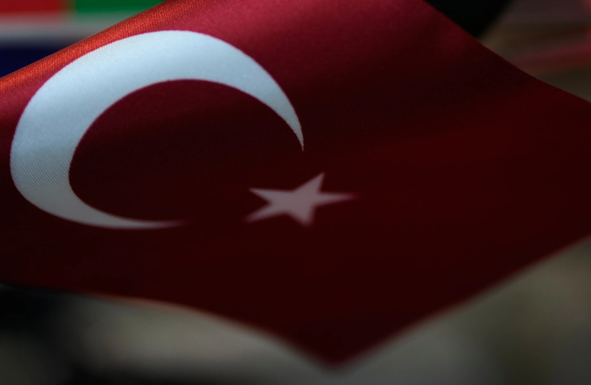 "طرف قادر على التأثير".. تقرير إسرائيلي عن دعم أنقرة لحزب الله في لبنان وآثاره على تل أبيب