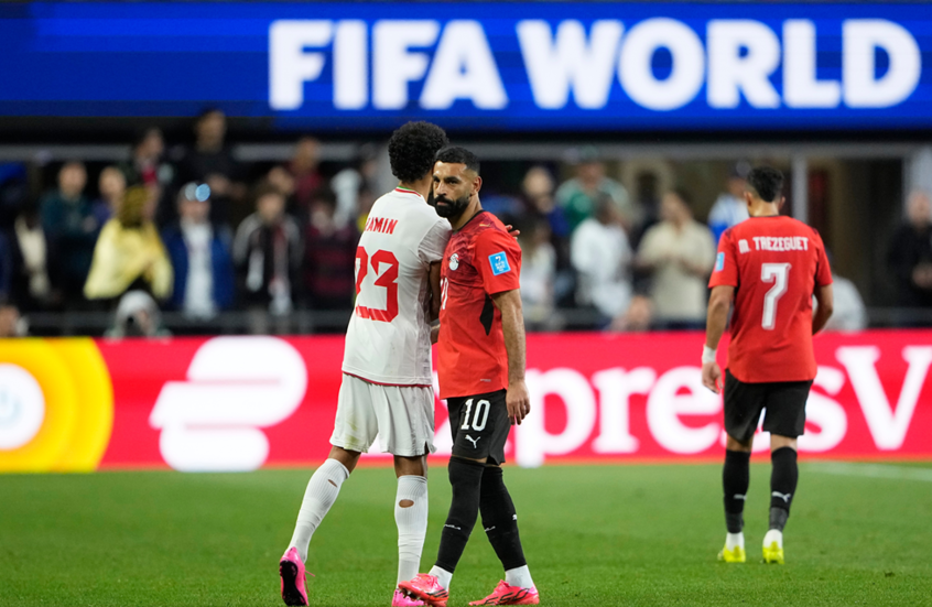 الاتحاد المصري يحسم موقف صلاح وعبد المنعم من المشاركة في مواجهة أستراليا