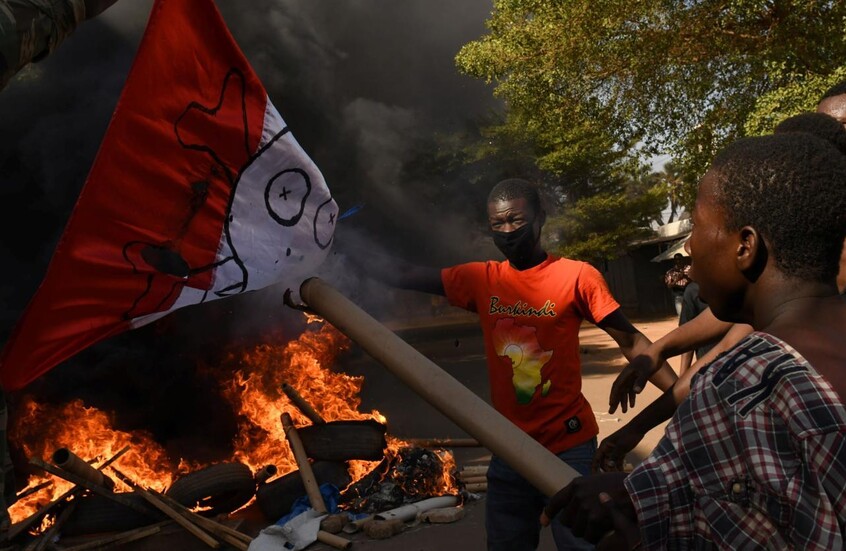 بوركينا فاسو تفسر سبب قطع علاقاتها مع فرنسا