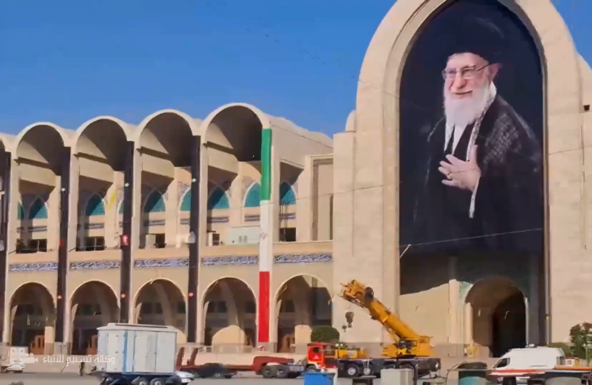 تحضيرات لتشييع المرشد الإيراني علي خامنئي في طهران