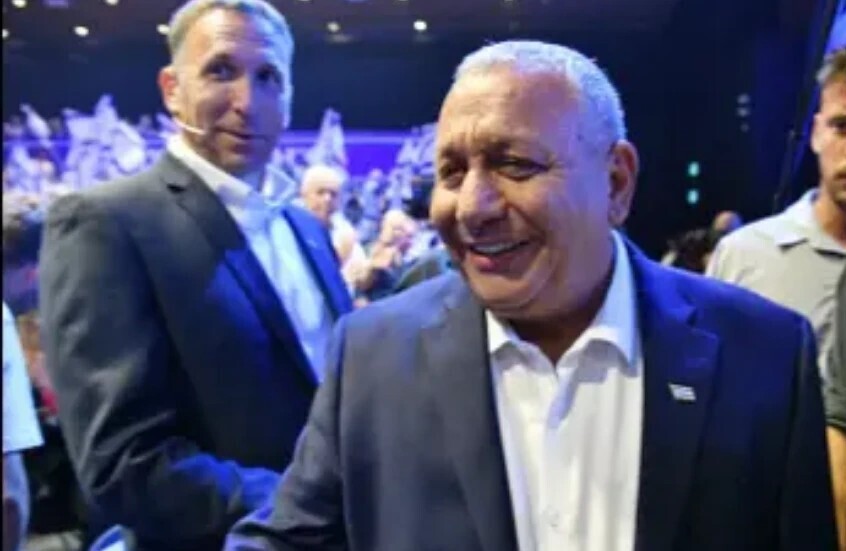 آيزنكوت يشن هجوما لاذعا على حكومة نتنياهو في انطلاق حملته الانتخابية: إسرائيل على مفترق طرق مصيري