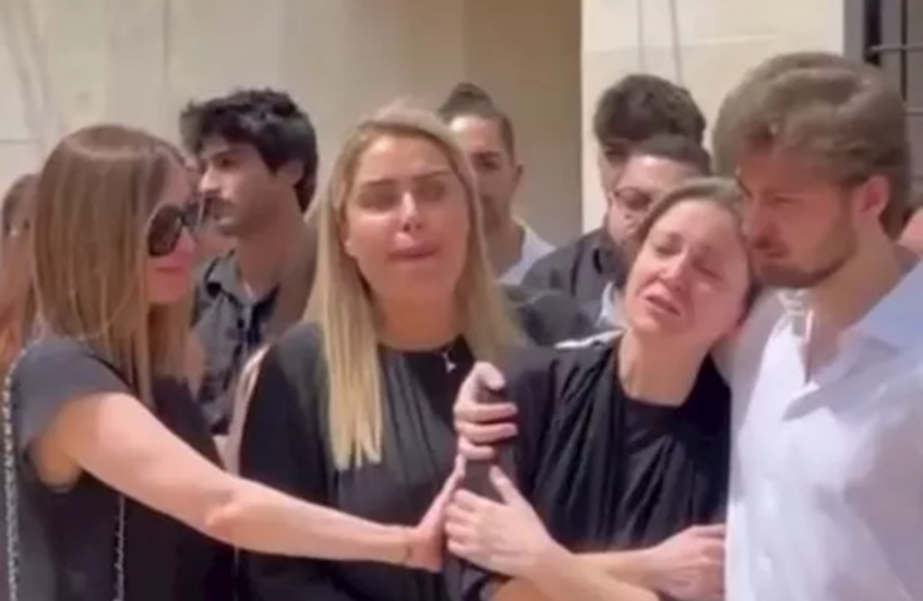 الفنانة السورية نورا رحال تودع نجلها وإعلامية لبنانية تكشف تفاصيل الساعات الأخيرة في حياته (فيديو)
