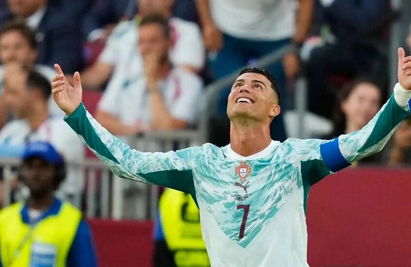 بعد هدفه أمام كرواتيا.. كم يحتاج كريستيانو رونالدو للوصول إلى الهدف 1000؟