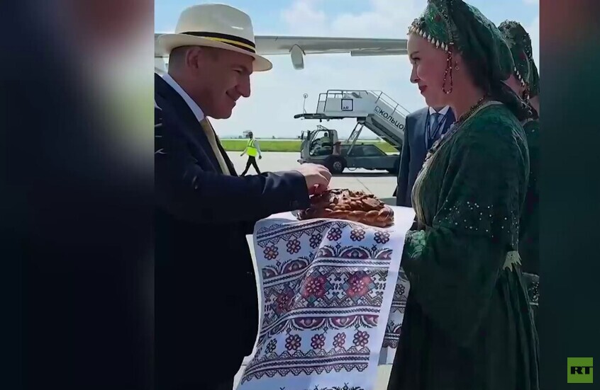 رئيس الوزراء الأرميني يصل إلى يكاترينبورغ للمشاركة في الجلسة العامة لمعرض "إينوبروم 2026"