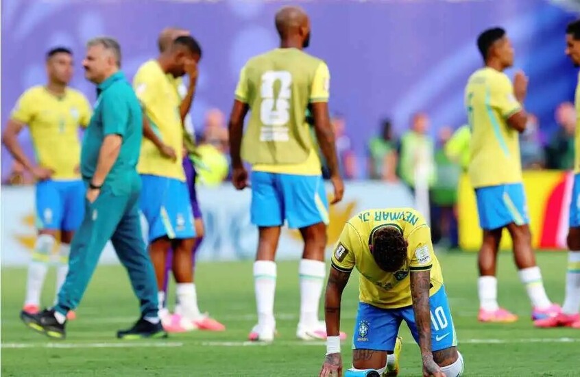 رونالدو يهاجم نجم البرازيل وينتقد كارلو أنشيلوتي