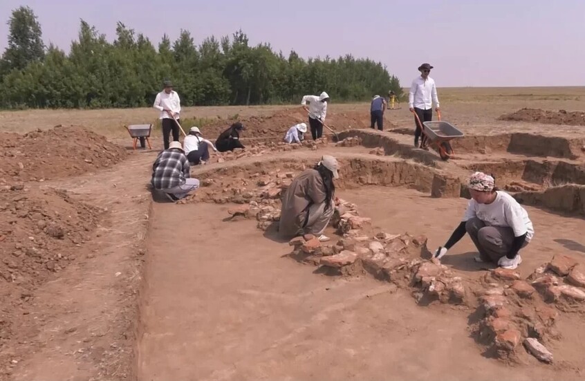 اكتشاف ضريح يعود إلى عصر الأورطة الذهبية في كازاخستان