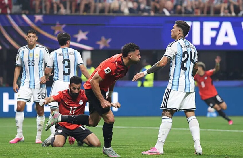 وفاة مصريين بعد خسارة منتخب مصر أمام الأرجنتين