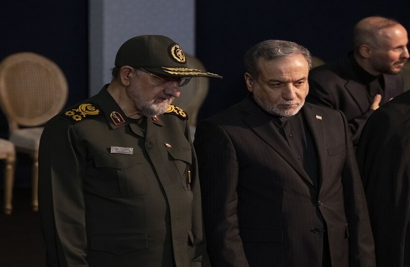 عراقجي يرد على ترامب: الإساءة للشعب الإيراني لن تقلل من عظمته.. ونواجه الإهانات بالأفعال لا بالألفاظ