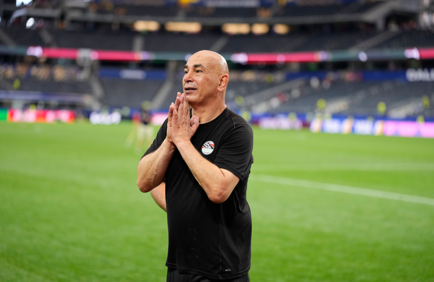 الاتحاد المصري يكافئ حسام حسن