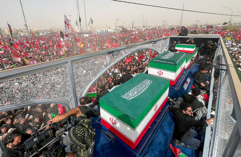 إيران.. مشهد تستعد لمراسم تشييع ودفن جثمان خامنئي في مرقد رضوي