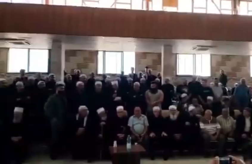 سوريا.. أهالي حضر يستنكرون ممارسات الجيش الإسرائيلي ويحذرون من تكرار الانتهاكات (فيديو)