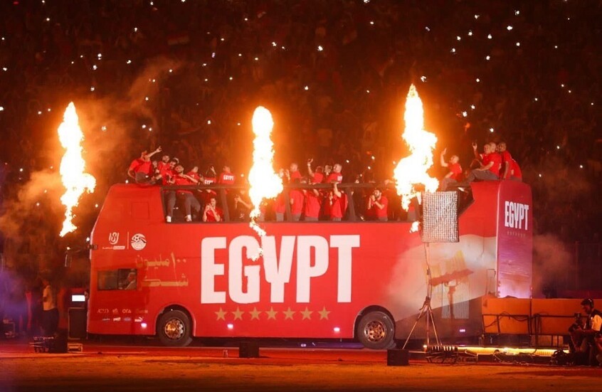 شاهد.. حفل تكريم مهيب لمنتخب مصر في استاد القاهرة
