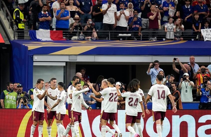 إسبانيا بجدارة إلى نهائي مونديال 2026 (فيديو)