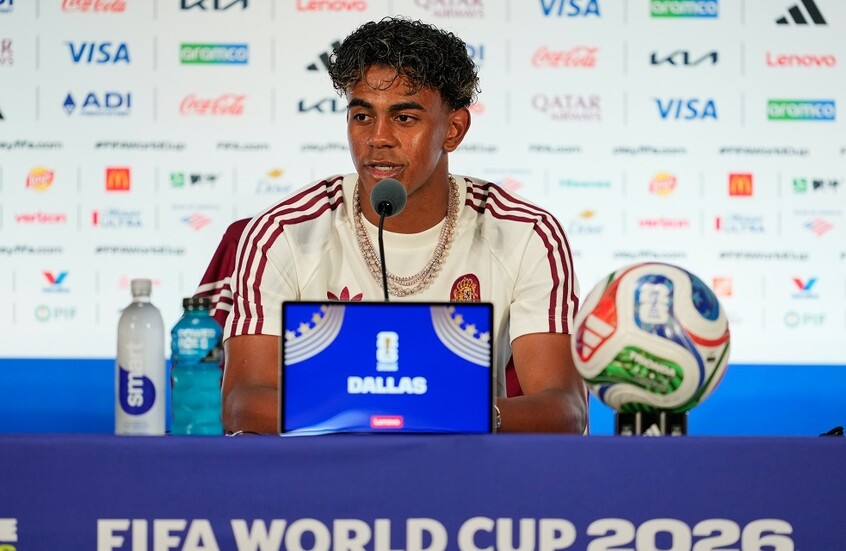 الصرع.. والد لامين جمال يكشف سر غيابه عن مونديال 2026 (فيديو)