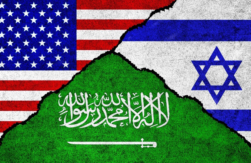 نداف إيال: هكذا أضاعت إسرائيل فرصة التطبيع مع السعودية