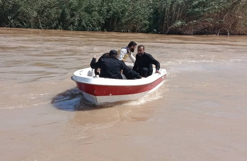 سوريا.. الدفاع المدني يواصل البحث عن 4 مفقودين في نهري البليخ والفرات (صور)