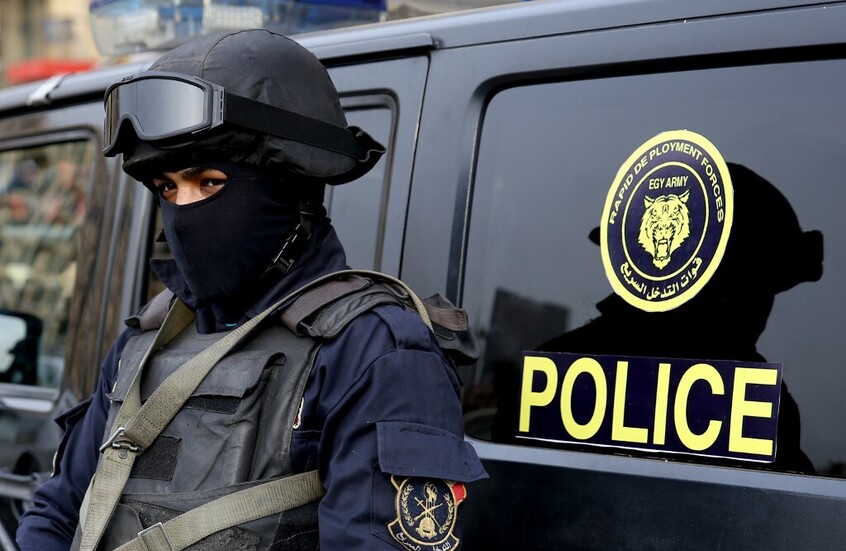 مشاجرة بين مسؤولين كبار في مصر تنتهي بطلب النجدة