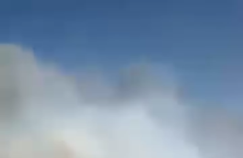 سوريا.. حريق كبير قرب المشفى الجامعي في حمص