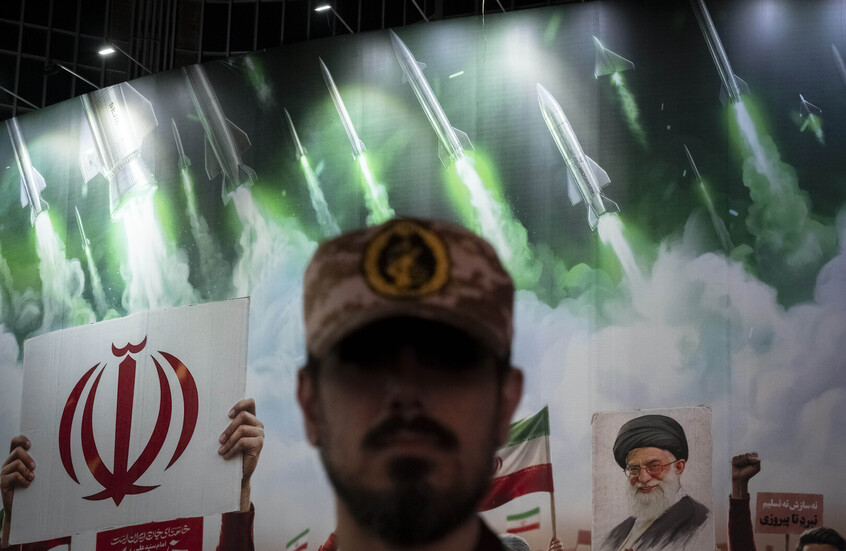 السلطات الإيرانية تحذر المواطنين من نشر محتوى يضر بالأمن القومي: قد يقع تحت قانون عقوبة التجسس
