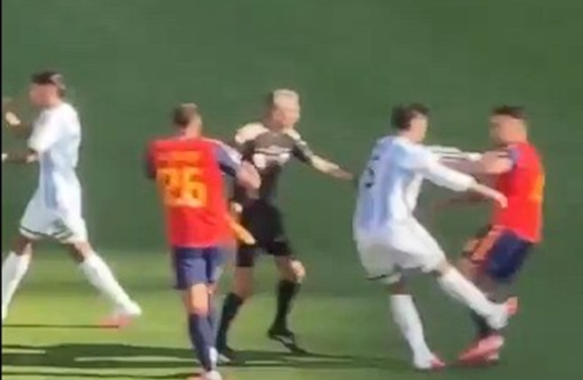 أول تحرك من "الفيفا" بعد فوضى نهائي المونديال بين الأرجنتين وإسبانيا