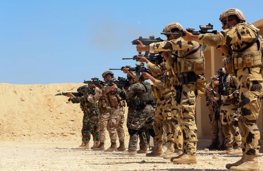 تقرير عبري يحذر من  تحالف عسكري بين مصر وتركيا أشد خطرا على إسرائيل من "المحور الإيراني"
