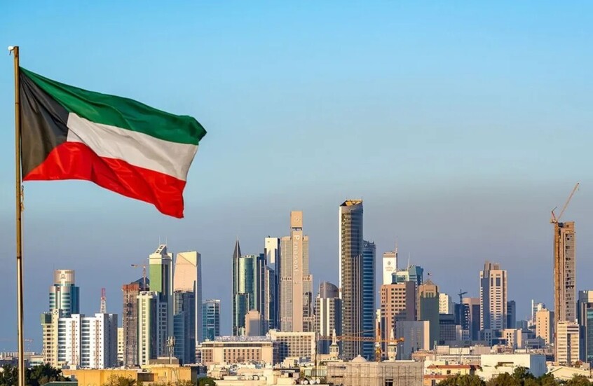 إثر هجمات إيرانية .. الكويت تعلن إخماد حرائق وإخرج محطات كهرباء توليد عن الخدمة احترازيا