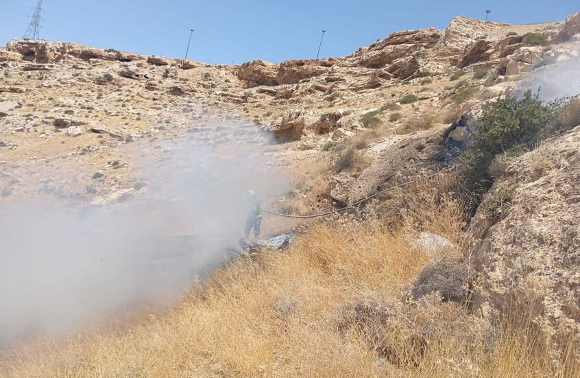 سوريا.. احتراق سيارة ووفاة سائقها بعد سقوطها من تلة الجندي المجهول في دمشق (صور + فيديو)