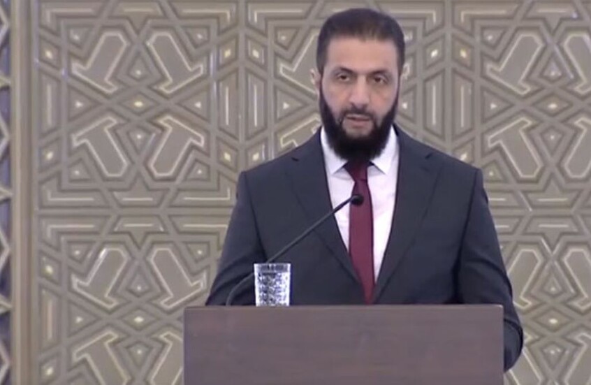 الشرع لقناة "الجزيرة": نعمل للوصول إلى اتفاق أمني مع إسرائيل بمشاركة مجموعة من الدول