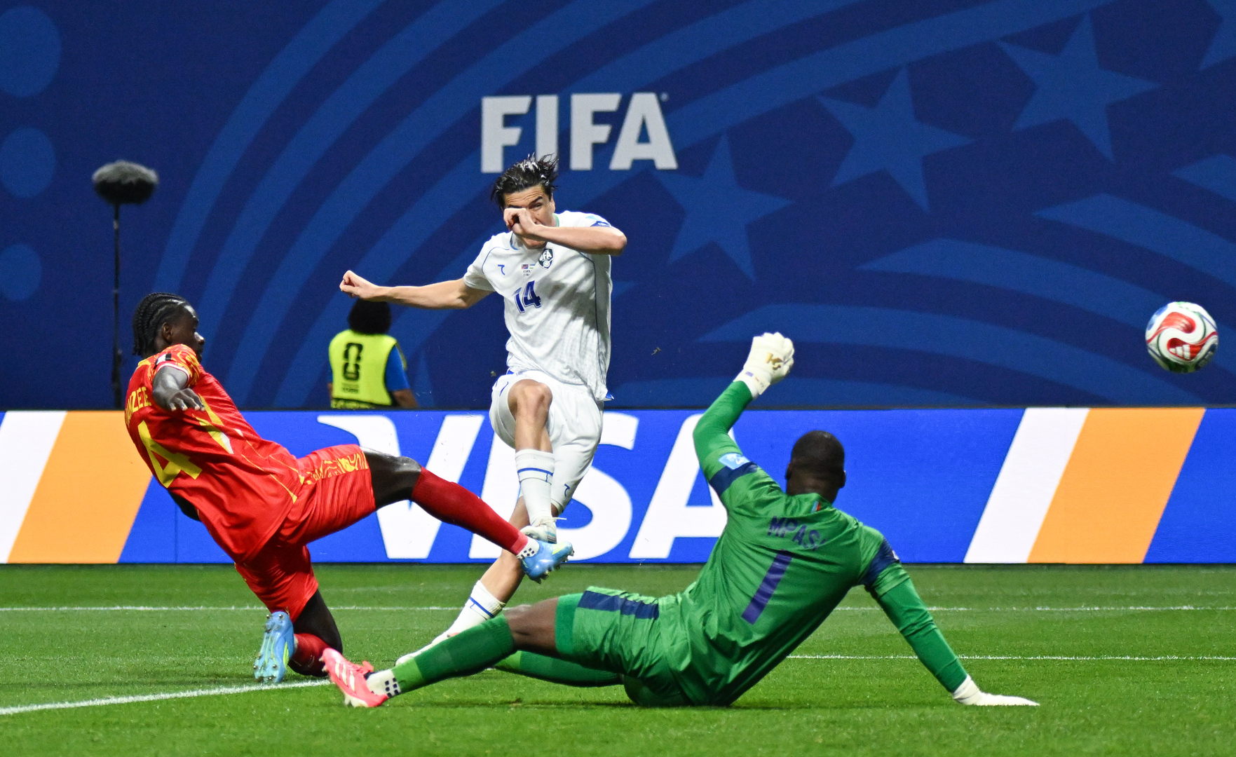 "فيفا" تعلن عن أجمل هدف في دور المجموعات