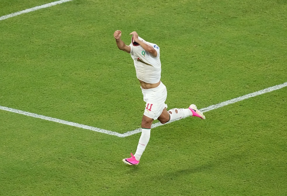 بعد تألقه في مونديال 2026.. لاعب عربي يتعاقد مع بايرن ميونخ (فيديو)