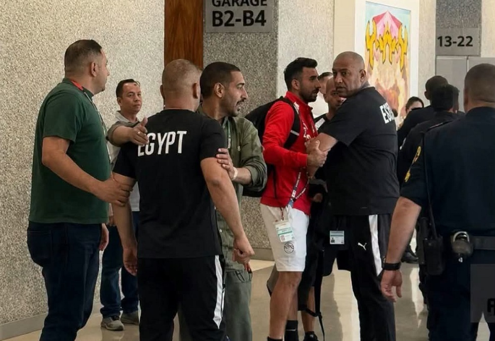شاهد.. مشادة قوية بين إبراهيم حسن وأمن فندق "الفراعنة"