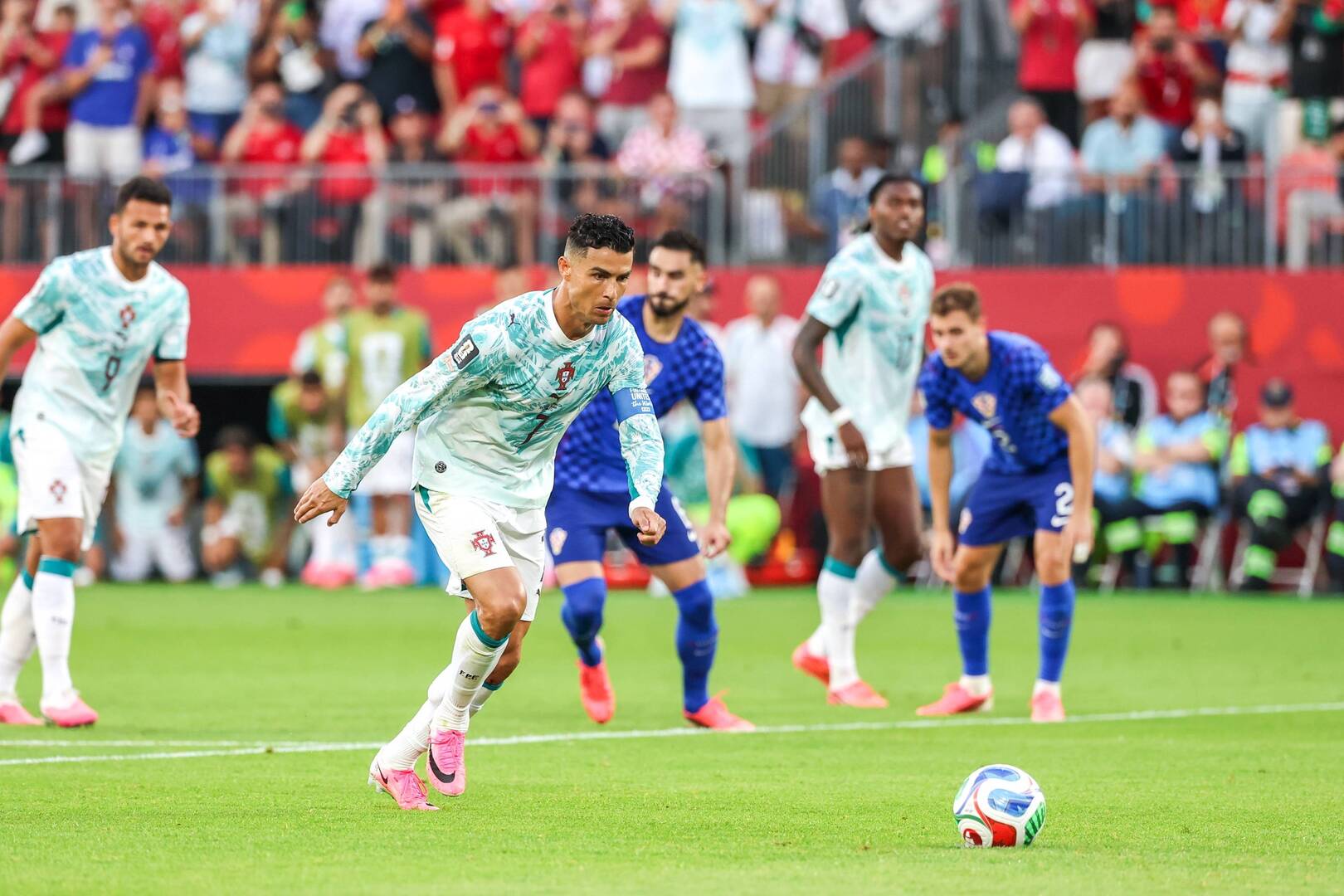 رونالدو يردد "بسم الله".. ويكسر عقدته التاريخية في الأدوار الإقصائية بكأس العالم