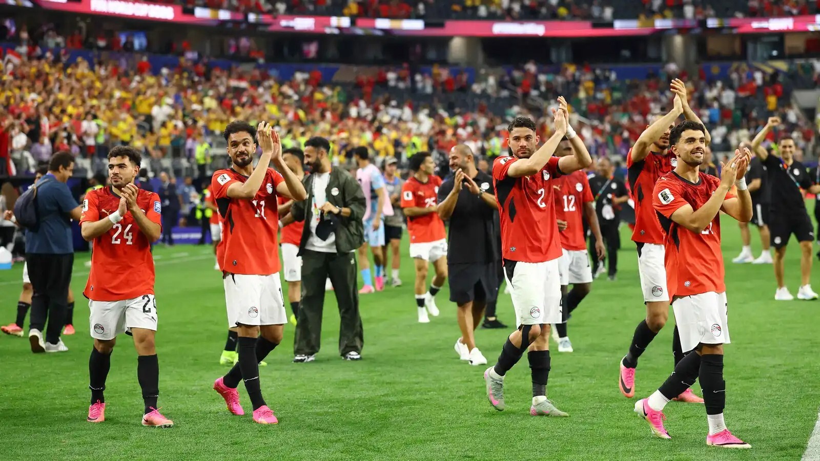 منتخب مصر يجني أول مكاسب له بعد تخطي أستراليا في كأس العالم