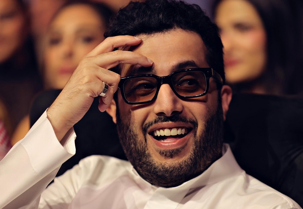 تركي آل الشيخ ينشر صورة "فكاهية" عن مدرب منتخب مصر "بقناع" غوارديولا (صورة)