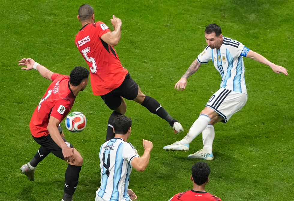 ريمونتادا تاريخية.. الأرجنتين تقلب الطاولة على مصر وتعبر إلى ربع نهائي مونديال 2026