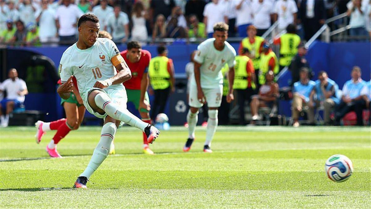 مبابي يكشف سر إهداره ضربة الجزاء أمام المغرب (فيديو)