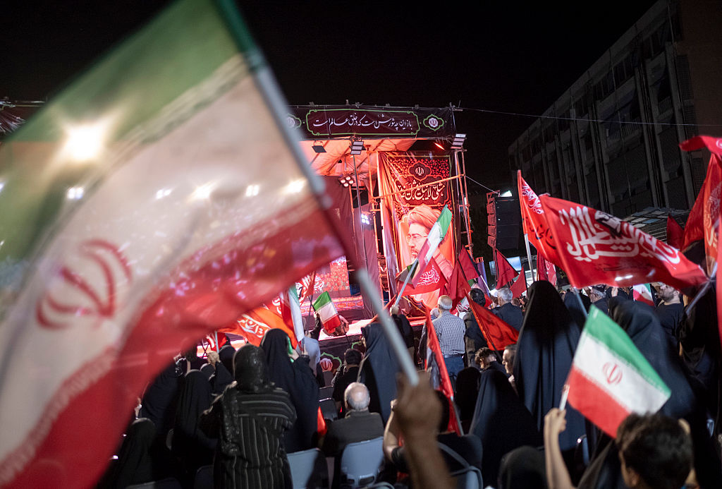 مسؤول إيراني: رد "مدمر" ينتظر ترامب إذا نفذ تهديداته بقصف "جبل بيكاكس"