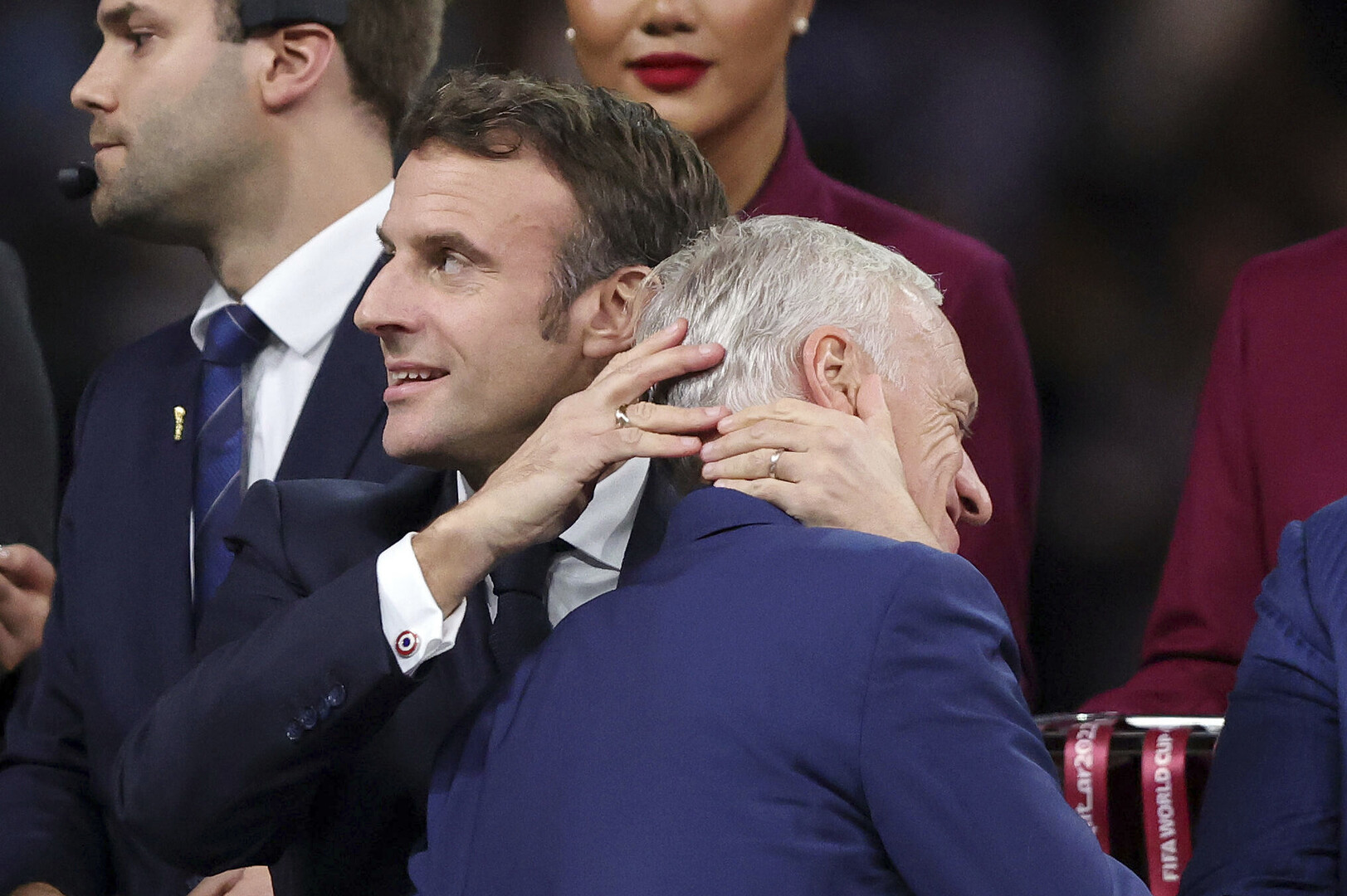 رسالة رئاسية بعد الصدمة.. ماكرون يوجه رسالة إلى منتخب فرنسا عقب وداع كأس العالم 2026