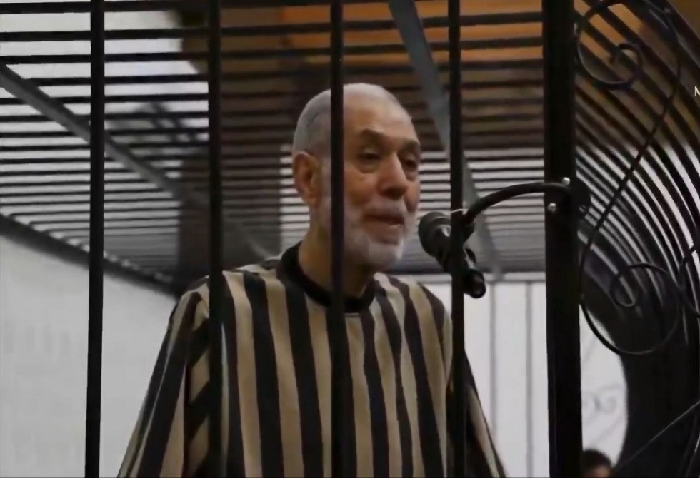 أحمد حسون أمام شهود الحق العام في محكمة الجنايات بدمشق